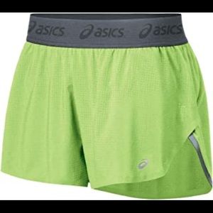 ASICS Fuzex Split Women Shorts Sz: L MSRP $50